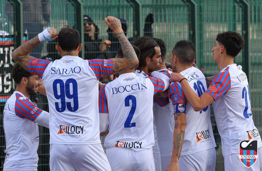 il-catania-non-si-ferma-piu,-vince-anche-a-castrovillari-e-mantiene-il-+14-in-classifica-–-blogsicilia-–-ultime-notizie-dalla-sicilia